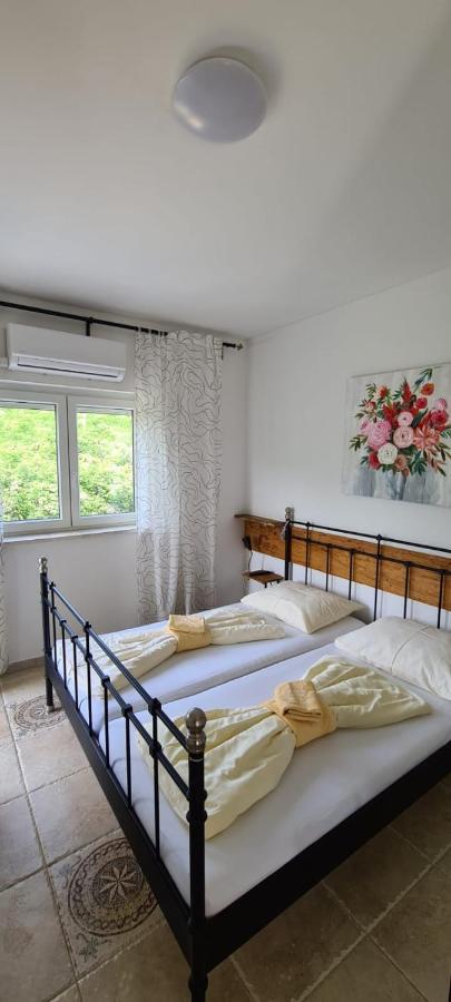 Bed & Breakfast Barbara Novi Vinodolski Exteriér fotografie