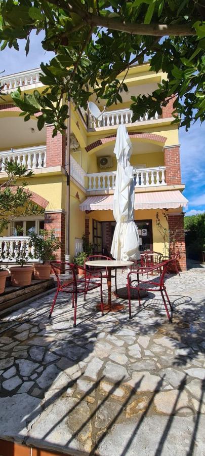 Bed & Breakfast Barbara Novi Vinodolski Exteriér fotografie